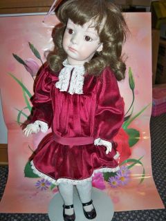 VERNON SEELEY FULLY JOINTED PORCELAIN 23 DOLL SIGNED 1983 GILKIE LOT# 