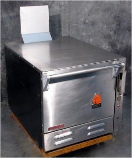 36 WOLF SNORKLER GAS CONVECTION OVEN with 2 shelves, 120VAC