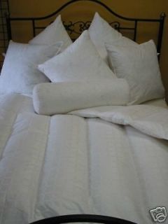 LITE & WARM 10% DOWN/90% FEATHER QUEEN SIZE QUILT/DOONA, WALLED AND 