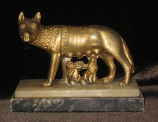 OLD RICORDO DI ROMA METAL & MARBLE CAPITOLINE WOLF SUCKLING INFANTS 