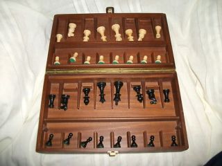 Hand crafted wood staunton chess pieces set w/case no board
