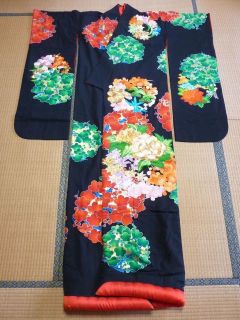 120449 Japanese synthetic silk embroidery Uchikake wedding robe 