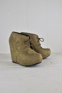 soda pager s lace up lt taupe imsu wedge bootie