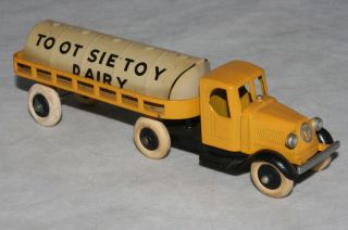 1930 s tootsietoy mack dairy truck semi nice time left