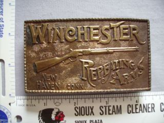 Winchester Repeating Arms New Haven Connecticut Vintage Belt Buckle 