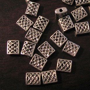 40 MEDIUM THICK SILVER CELTIC KNOT SPACER BEADS JEWELRY MAKING 6mm 