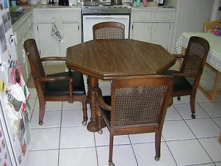 Poker, Dining, Card or Game Table and 4 Chairs 40 X 40 26 high NO 