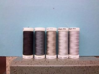   Thread 40 wt. 250 yds Embroidery Quilt Sewing Machine Embroidery 20H2