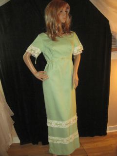 Vintage 1960s Green Linen Rayon White Lace Mod Maxi Spring Dress Small