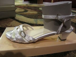   Bridal Shoes Michaelangelo Silver Heels Formal Karin Dressy Size 8