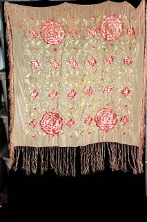   1920S CHAMPAGNE PINK SILK EMBROIDERED PIANO SHAWL SCARF 50 x 50