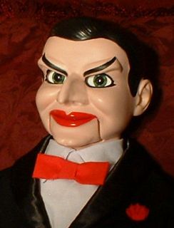 HAUNTED Ventriloquist Doll EYES FOLLOW YOU dummy puppet creepy 