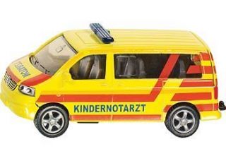   Emergency Ambulance VW multi van * die cast toy vehicle model NEW