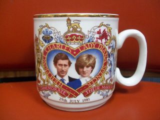 PRINCE CHARLES AND LADY DIANA CUP   COMMEMORATE THEIR MARRIGE CUP