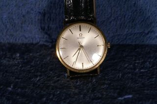 Omega Skeleton Back Vintage 17 Jewels Swiss Watch