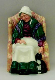   pattern porcelain figurine piece forty winks size size 2 condition