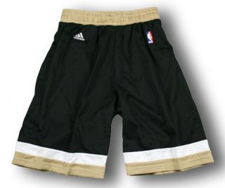 you are bidding on washington wizards swingman shorts these shorts are 