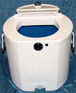    500 aerator with 30 Gallon Live well Tank White Blue aeration system