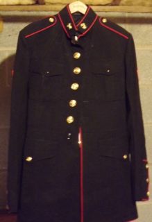 United States Marine Dress Blues Uniform   Jacket, Pants, Belt.