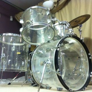 Pearl Crystal Beat Clear Acrylic Drum Set Vintage 70s RARE