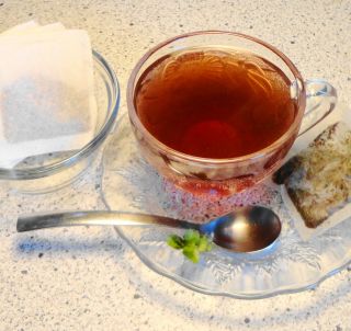 tea bags rich in antioxidants vitamin c lowers blood pressure