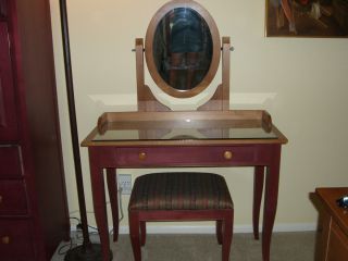 Ethan Allen Queen Anne Makeup Vanity Table Set with Stool Solid Cherry 