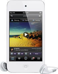 Apple® iPod Touch® 32GB  Player 4th Generation White