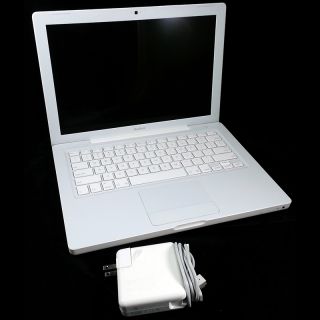 Apple MacBook A1181~C2D T8300@2.4GHz~2GB DDR2~160GB~NO OS~Save~W/ 30 