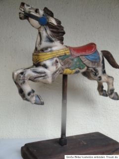 ANTIQUE CAROUSEL HORSE WOODEN HORSE 1930s 1950s   THE VERY SPECIAL 
