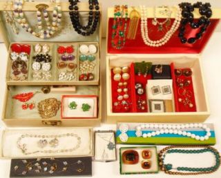 Vintage Antique High End Jewelry Lot Weiss Lisner Coro Trifari Kramer 