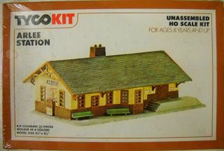 TYCO Arlee Station HO Building Kit Factory sealed