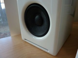 Audioengine 2 (A2) Premium Powered Desktop Speakers   Pair   White