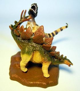 Banda Dinosaur Gakken Ceratosaurus fight Stegosaurus figure diorama 