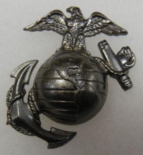 Korean War USMC Marine EGA Barracks Cover Em Hat Badge