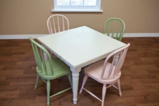 POTTERY BARN KIDS FARMHOUSE SQUARE TABLE AND 4 CHAIRS (2 PINK, 2 GREEN 