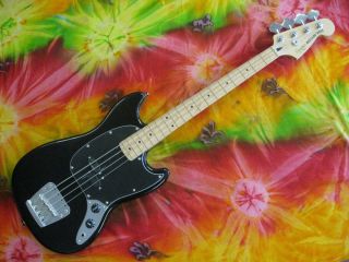 Fender Squier Vintage Modified Mustang Bass