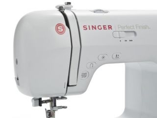 Singer Perfect Finish LCD Sewing Machine & Serger