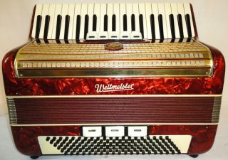   Piano ACCORDION WELTMEISTER 120 bass. Rich and beautiful sound
