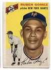 1954 TOPPS RUBEN GOMEZ CARD 220 NEW YORK GIANTS PITCHER