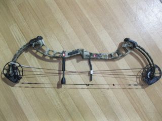PSE X FORCE AXE Bow Right Hand 26.5  31.5 50#   60# Mossy Oak 