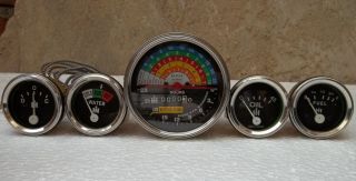 IH Farmall 460, 560 Gas/Diesel (Tachometer+Te​mp+Oil Pressure+Amper 