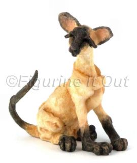 Country Artists A Breed Apart 70323 Sassy Cat Sitting Mini Siamese 