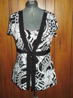 Black and White Blouse by Agenda Size Large