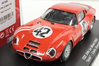   Alfa Romeo TZ2 Le Mans 1965 1 32 Slot Car in Display Case