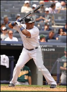 Andruw Jones Signed 2011 Game Used Marucci Baseball Bat Yankees Braves 