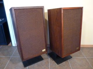 Acoustic Research AR 2X   Refurbished Classic Speakers   Refoamed 
