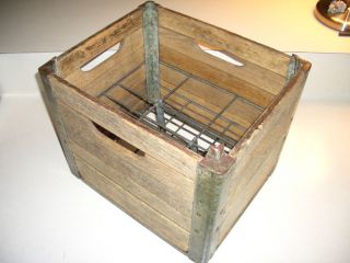 Vintage Wood/Metal Milk Crate Borden June 1965 12W x 12H x 15D