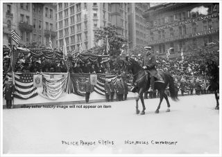 1908 NYPD Police Horse Parade New York Berlitz Photo