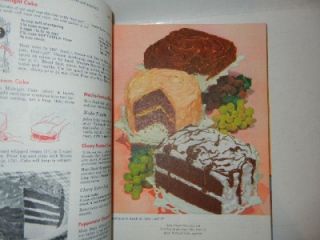 Betty Crockers NEW PICTURE COOK BOOK (1961)1st Edition/ 3rd Printing 
