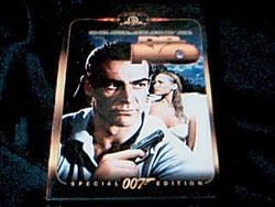 DR.NO (1962) James Bond 007 Sean Connery Ursula Andress SEALED Sp Ed w 